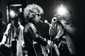 Bob-Dylan-D-A-Pennebaker-1967-documentary-movie-Dont-Look-Back-Movie